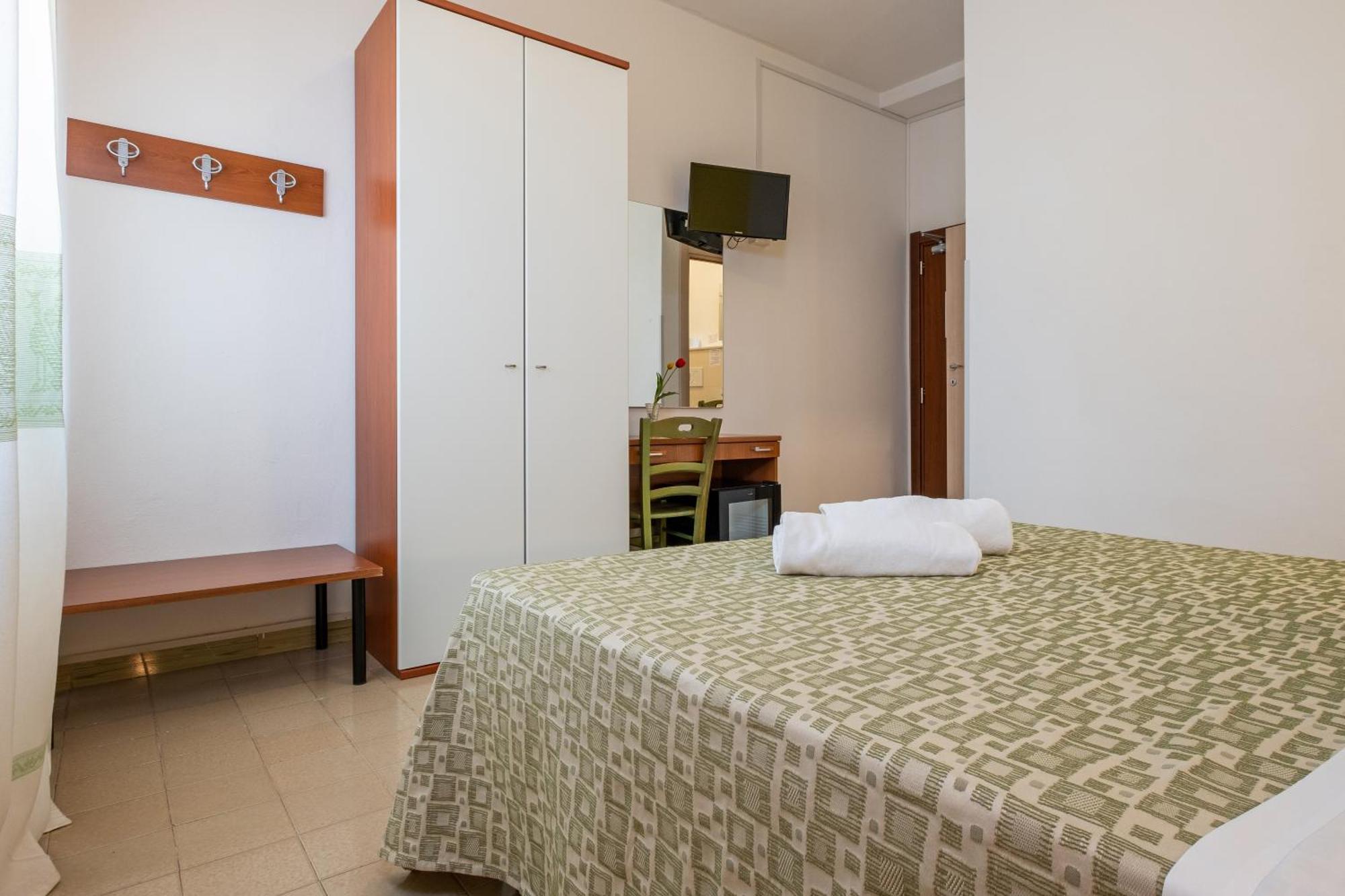 Hotel Il Gabbiano Альгеро Екстер'єр фото