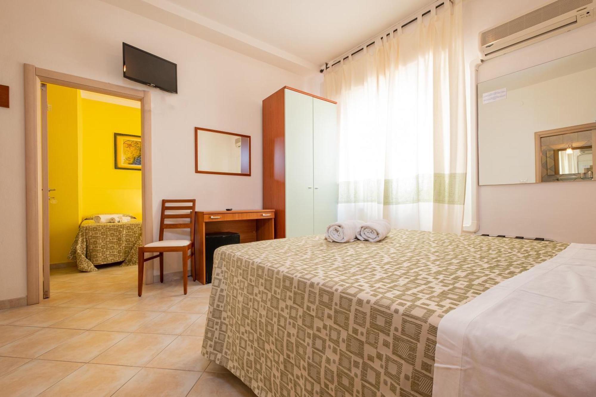 Hotel Il Gabbiano Альгеро Екстер'єр фото
