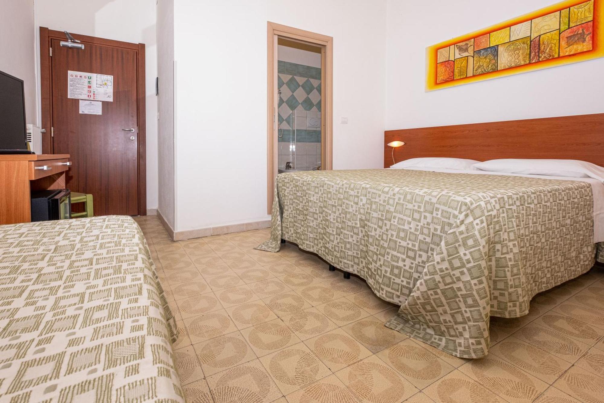 Hotel Il Gabbiano Альгеро Екстер'єр фото